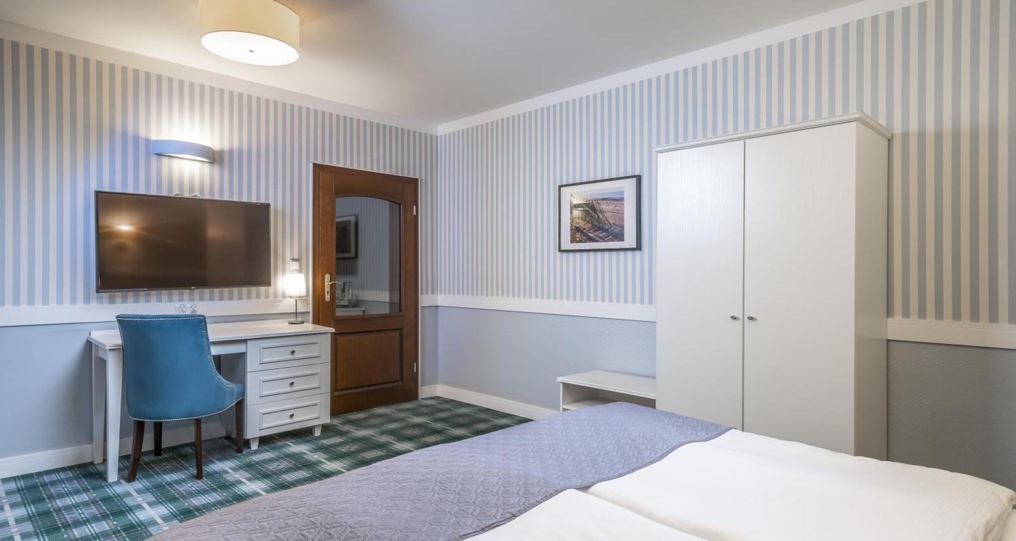 Maxymilian Unique Hotel - Adults Only Kołobrzeg Exteriör bild
