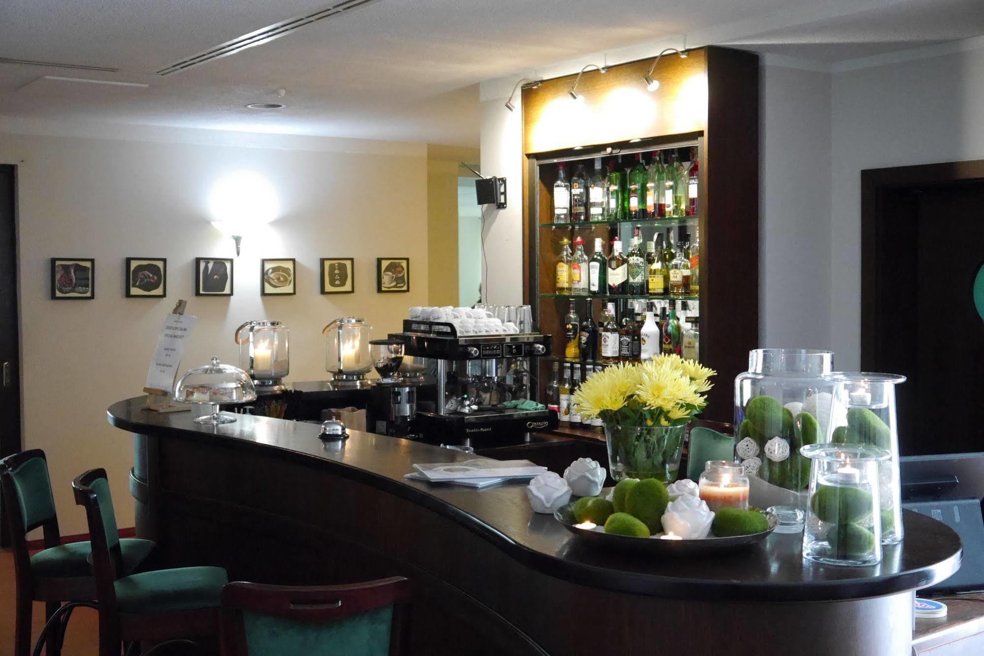 Maxymilian Unique Hotel - Adults Only Kołobrzeg Exteriör bild